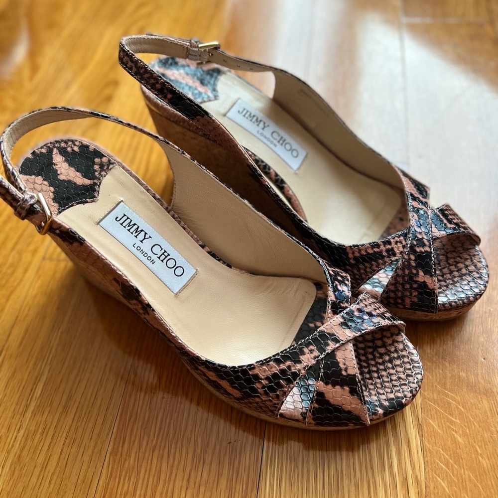 Wedge sandals
